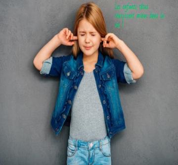 C'est difficile de s'occuper d'un enfant têtu ,mais ne vous inquiétez pas,le fait d'avoir la tête dure peut être bénéfique pour sa carrière quand il grandira.